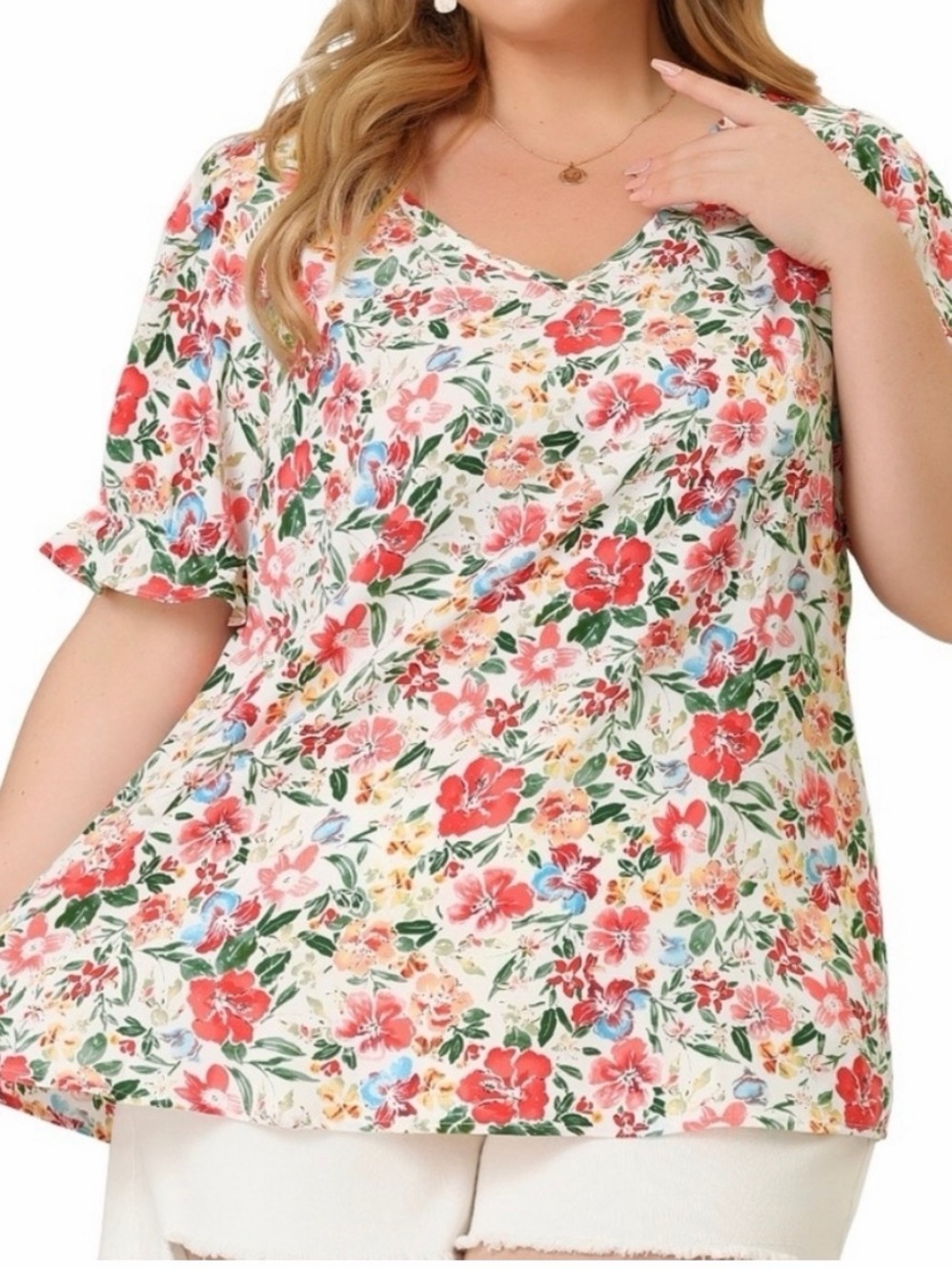 Plus Size Floral V-Neck Blouse in Cream and Red